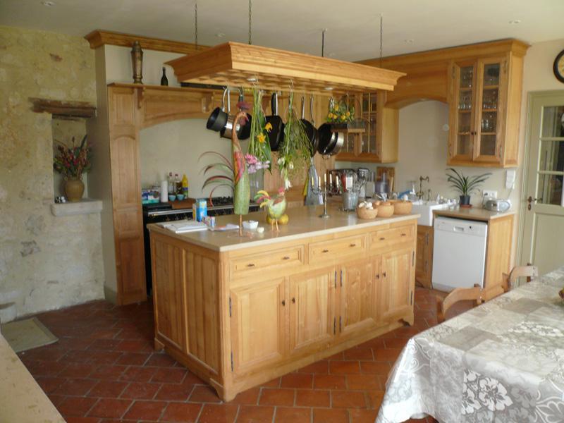 s-t-daniel-bourgade-et-fils-image91472048072